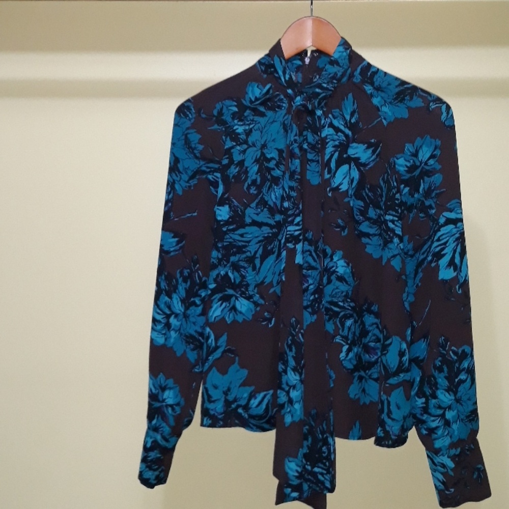 Who What Wear Floral Tie Blouse